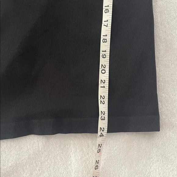 SPANX Black Ribbed Tank - Picture 7 of 8